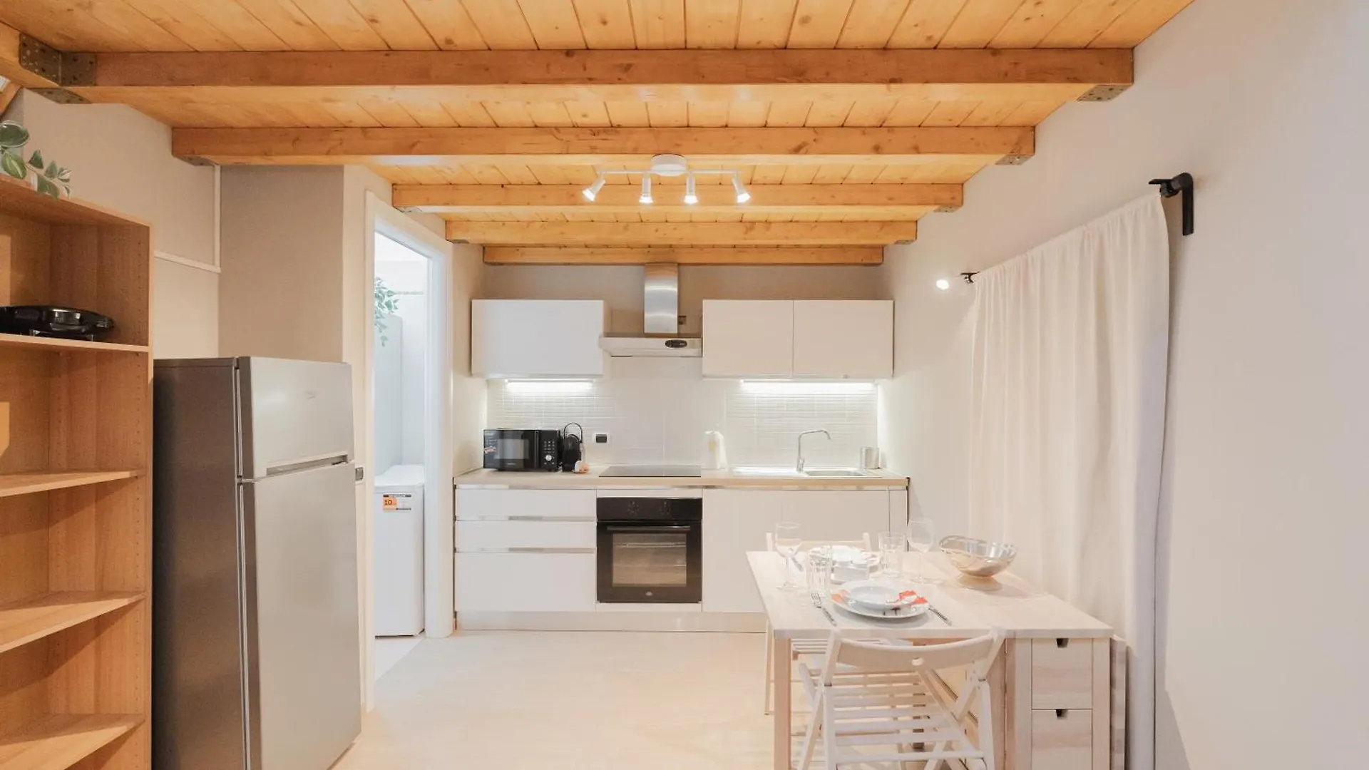 Gohost - Bright, Quiet And Cozy Loft Lejlighed Rozzano