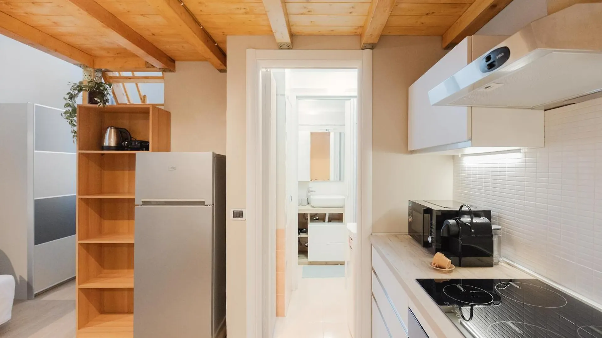 Gohost - Bright, Quiet And Cozy Loft Lejlighed Rozzano